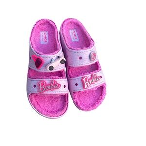 Crocs‎ Barbie Unisex-Adult Classic Cozzzy Platform Sandals, Size M10/W12
